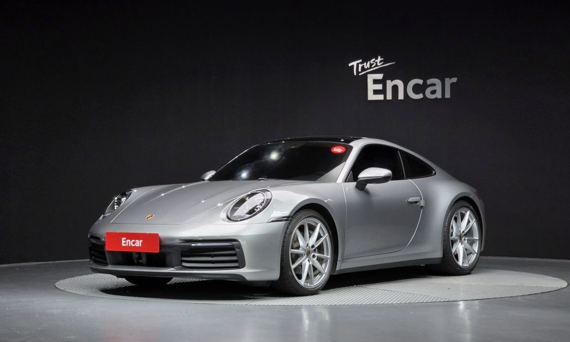 Porsche 911 2021