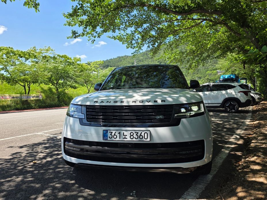 Land Rover Range Rover 2025