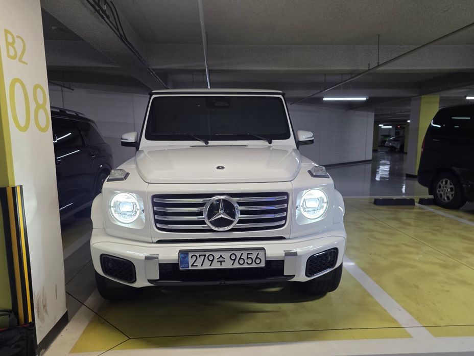 Mercedes-Benz G-Class 2025