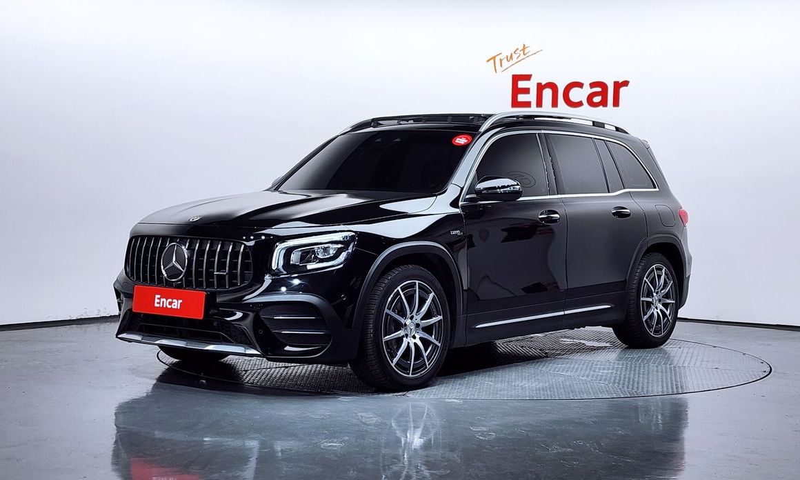 Mercedes-Benz GLB-Class 2023