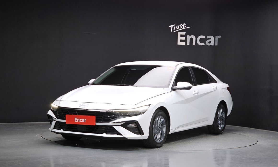 Hyundai AVANTE 2025