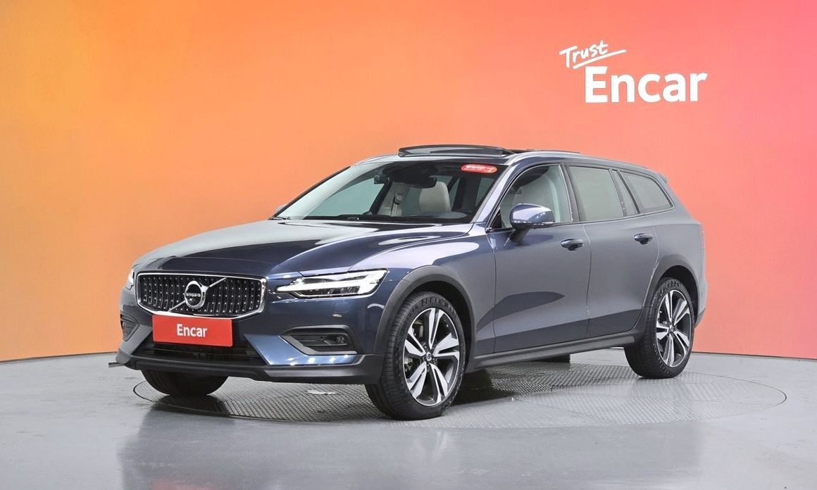 Volvo V60 2021