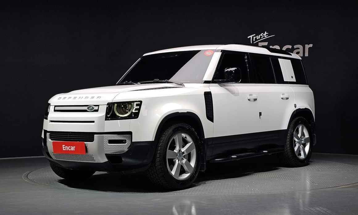 Land Rover Defender 2023