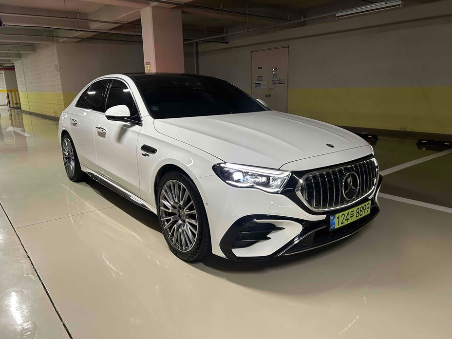 Mercedes-Benz E-Class 2025