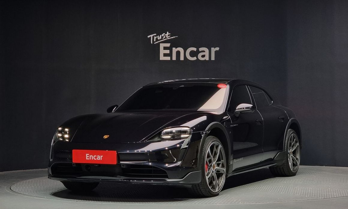 Porsche Taycan 2024