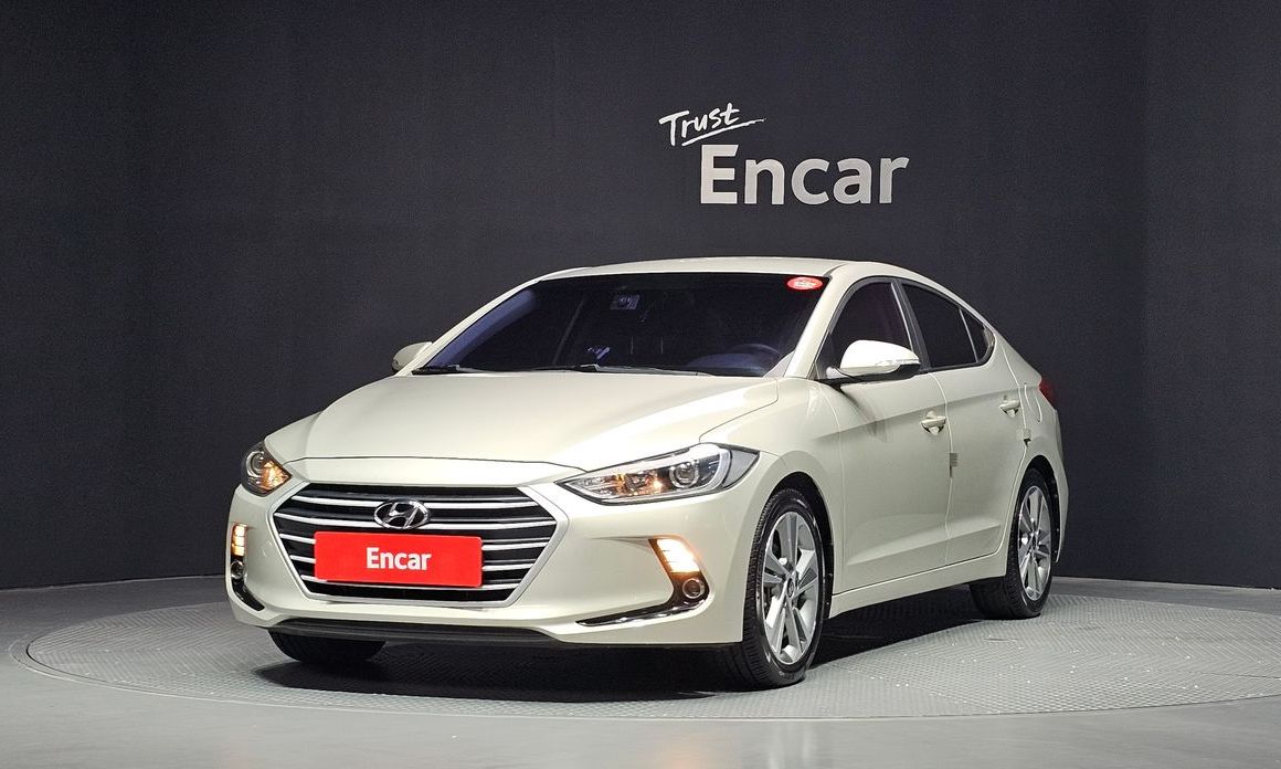 Hyundai AVANTE 2017