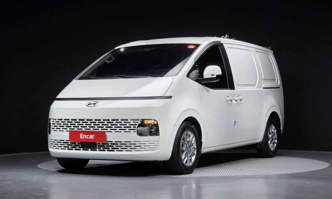 Hyundai Staria 2022