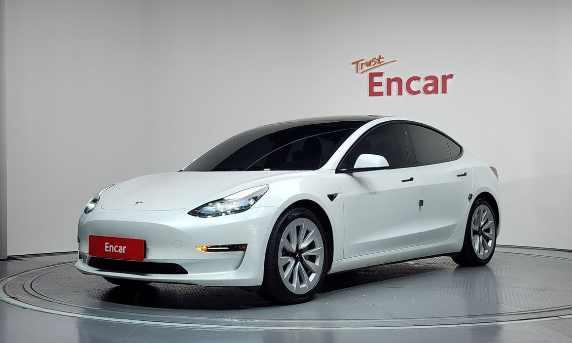 Tesla Model 3 2021