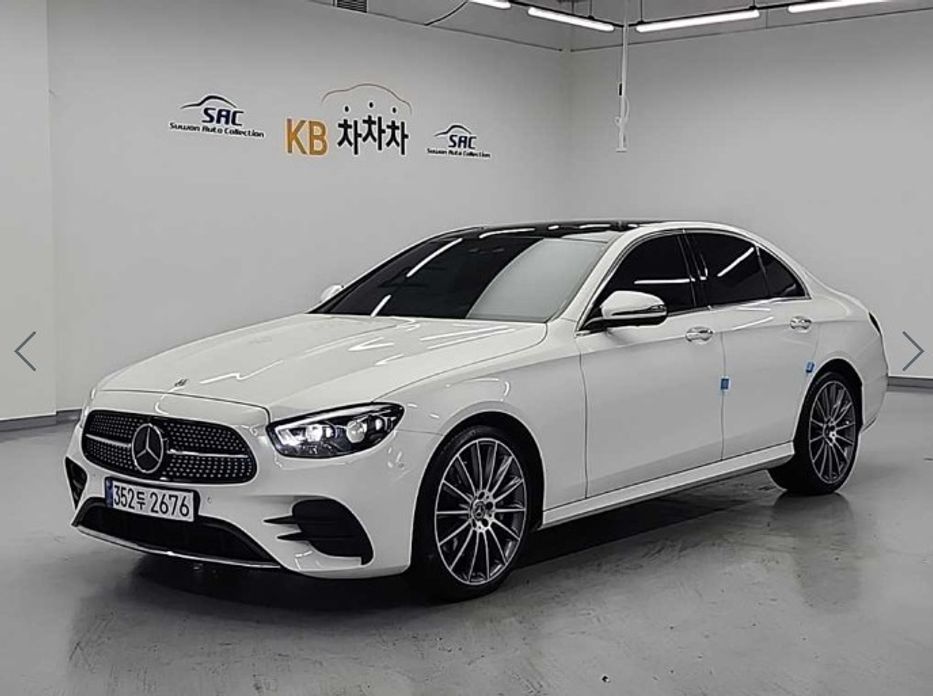 Mercedes-Benz E-Class 2022