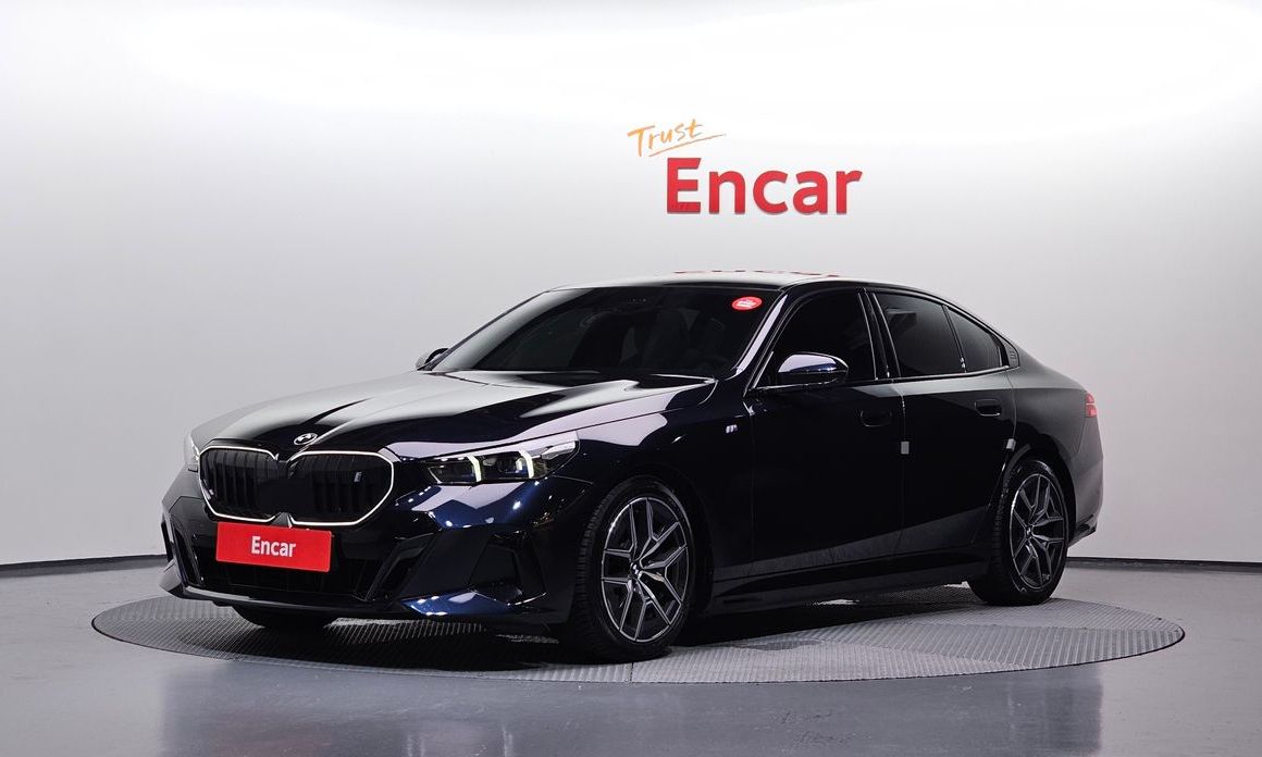 BMW i5 2025