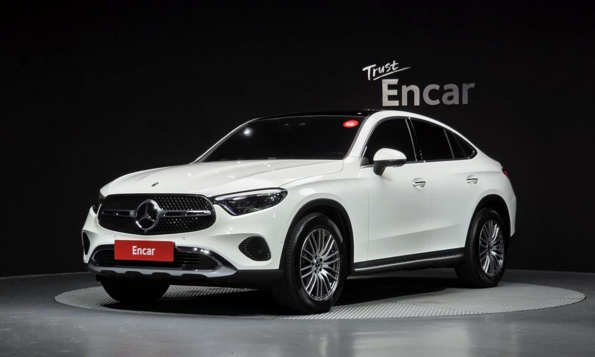 Mercedes-Benz GLC-Class 2025