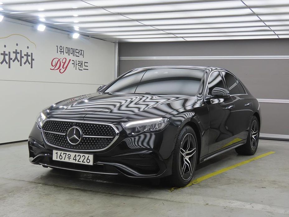 Mercedes-Benz E-Class 2026