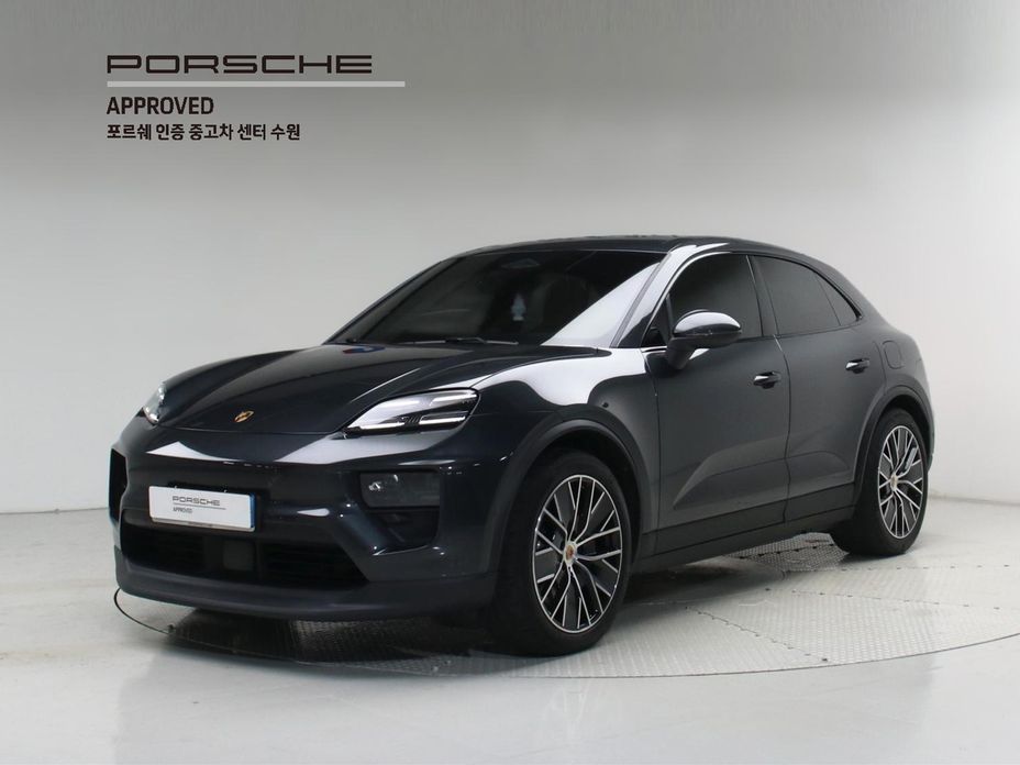 Porsche Macan 2025