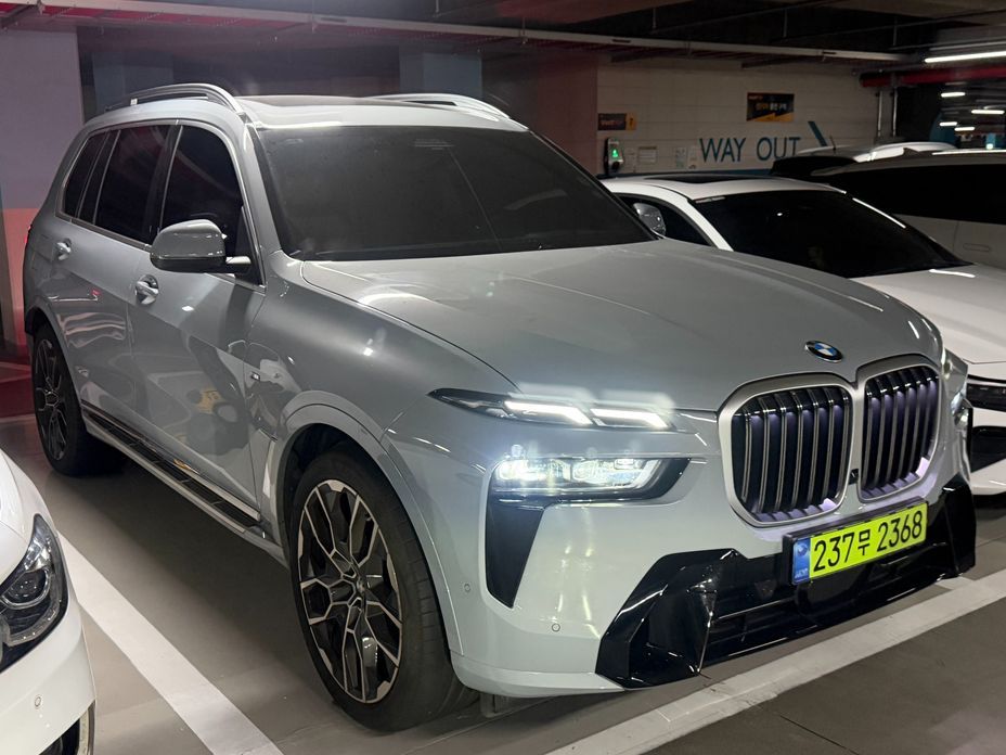 BMW X7 2024