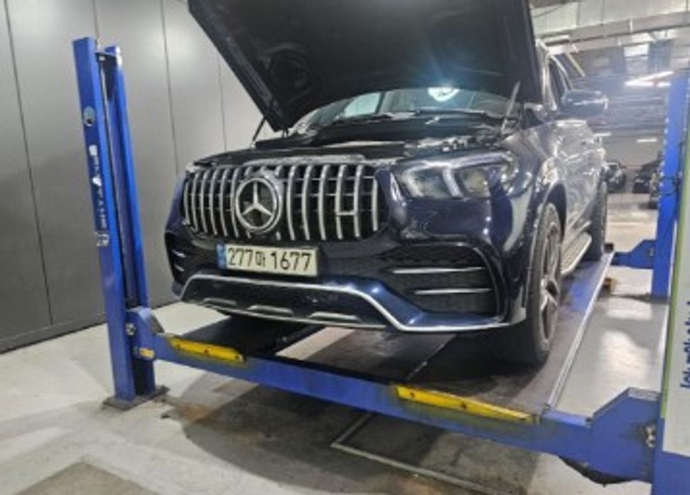 Mercedes-Benz GLE-Class 2021