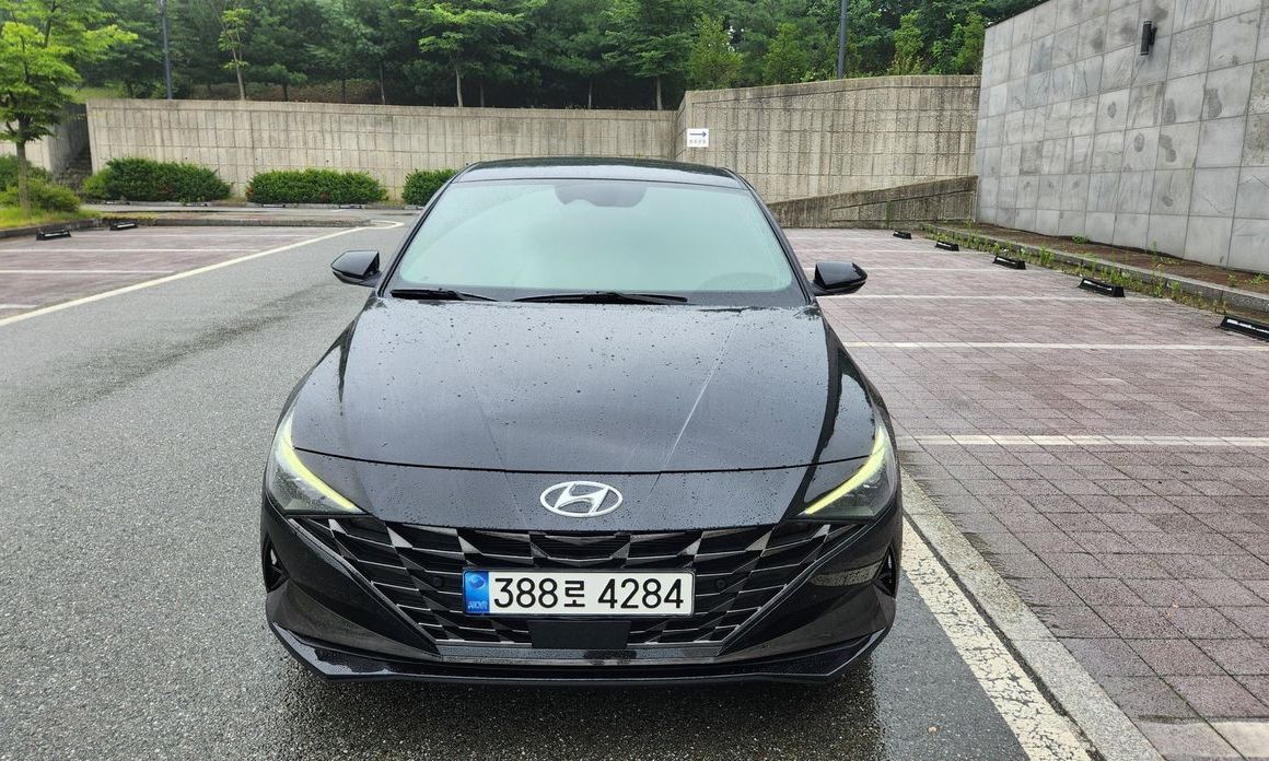 Hyundai AVANTE 2022