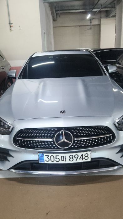 Mercedes-Benz E-Class 2023