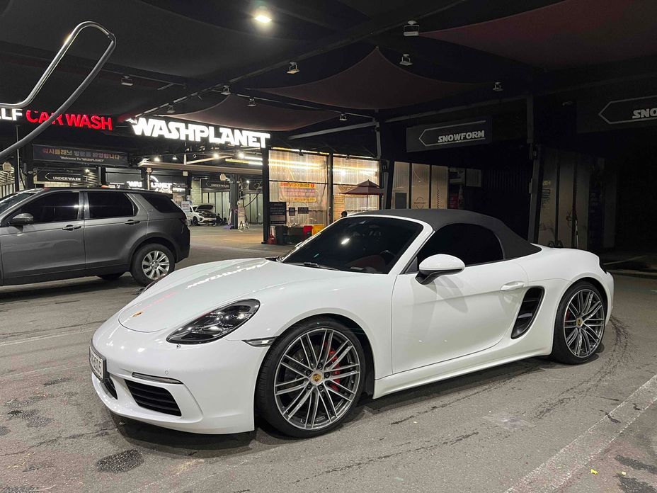Porsche 718 2017