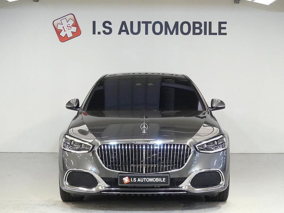 Mercedes-Benz S-Class 2024