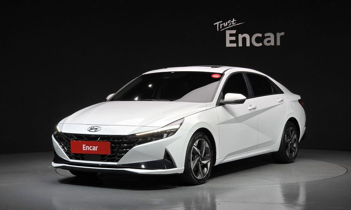 Hyundai AVANTE 2021