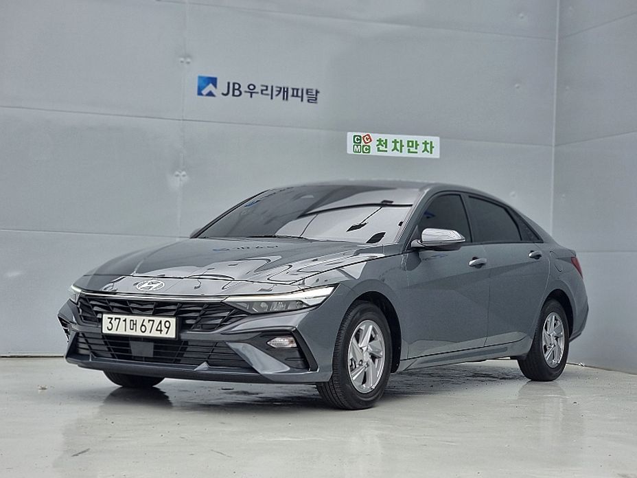 Hyundai AVANTE 2024