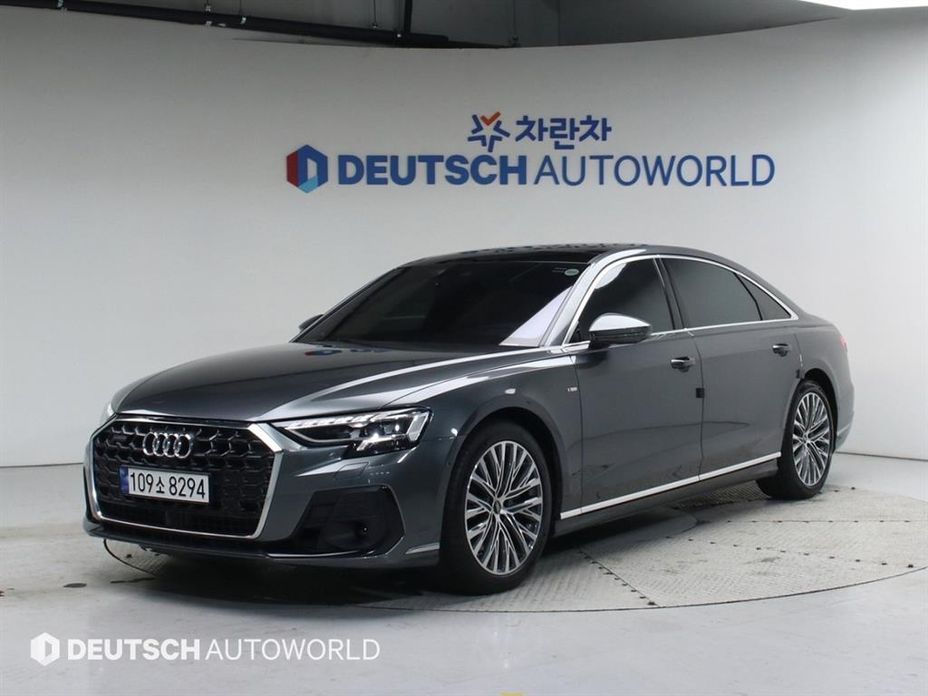 Audi A8 2022