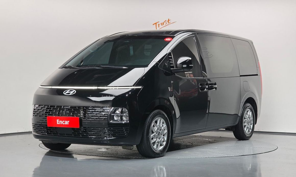 Hyundai Staria 2025