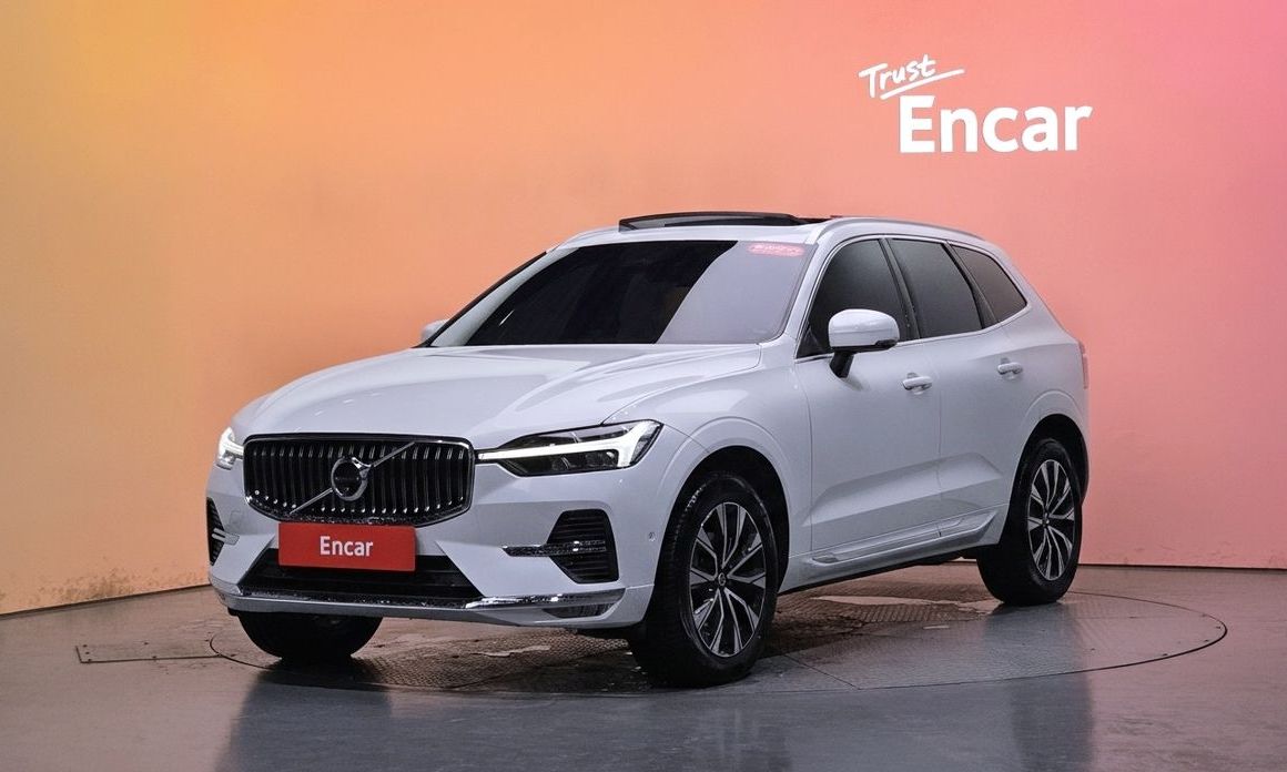 Volvo XC60 2025