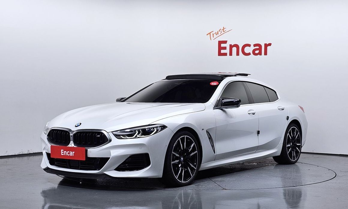 BMW 8-Series 2024