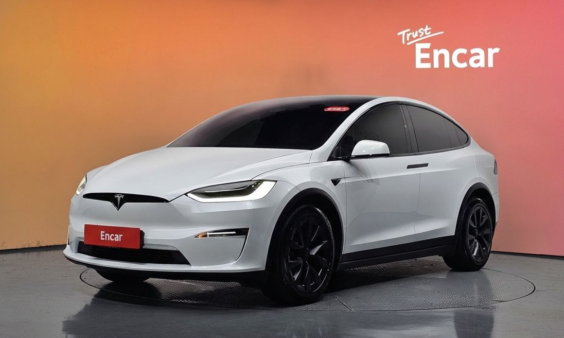 Tesla Model X 2023
