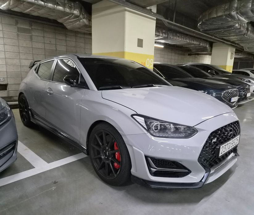 Hyundai Veloster 2021