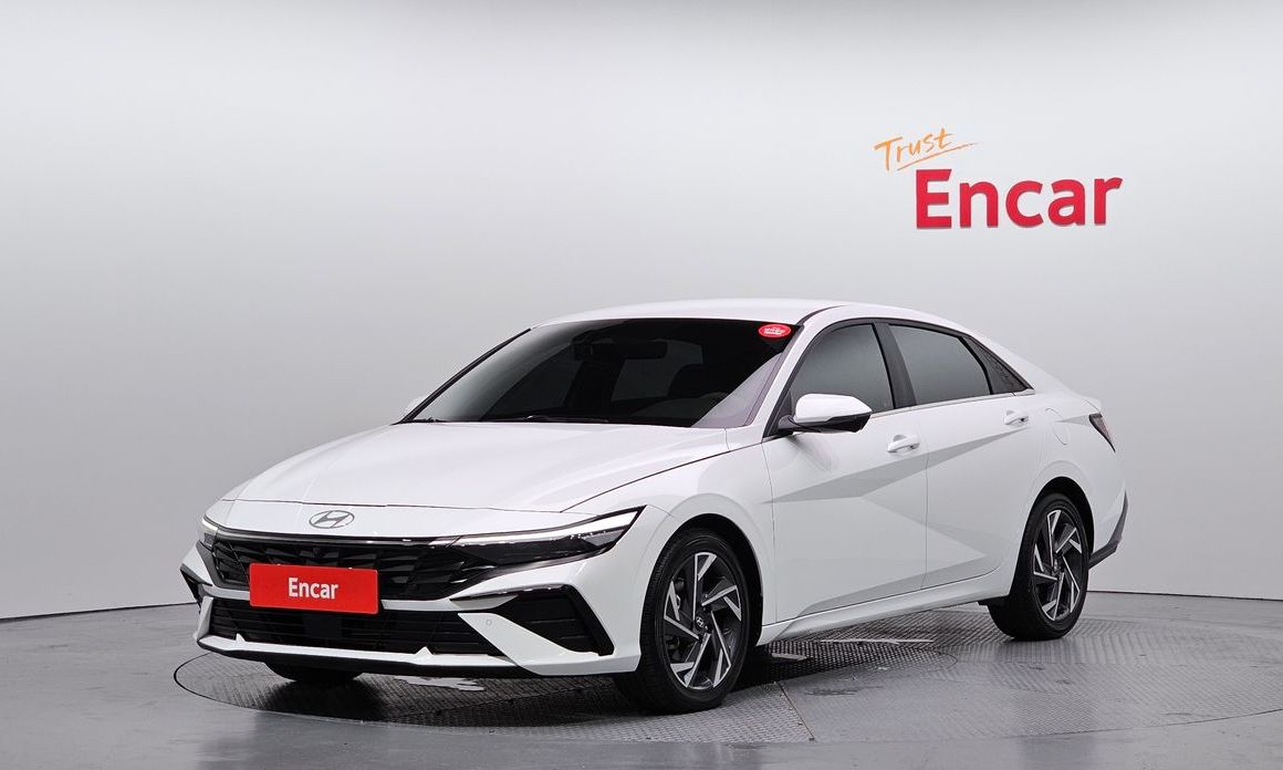 Hyundai AVANTE 2024