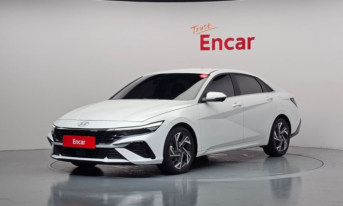 Hyundai AVANTE 2024