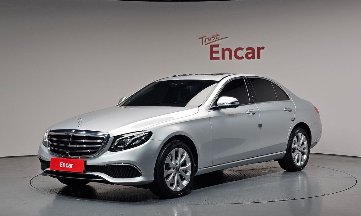Mercedes-Benz E-Class 2020