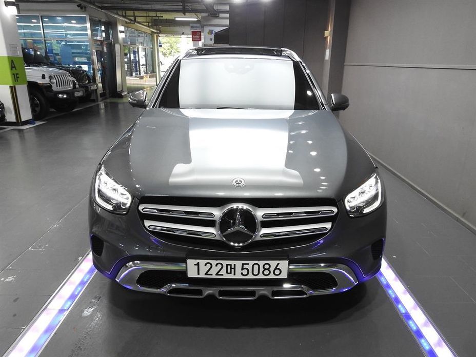 Mercedes-Benz GLC-Class 2022
