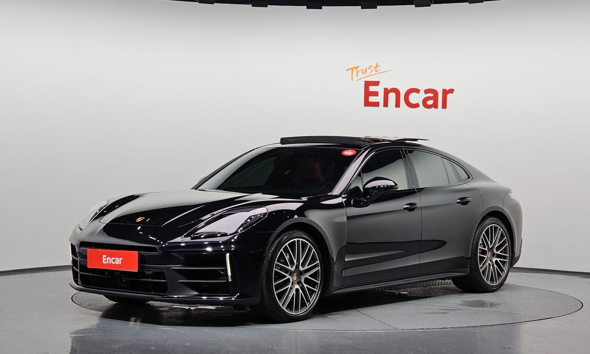 Porsche Panamera 2025