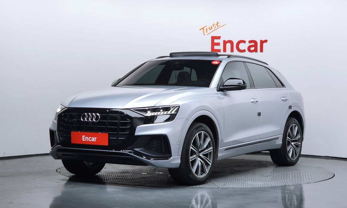 Audi Q8 2021