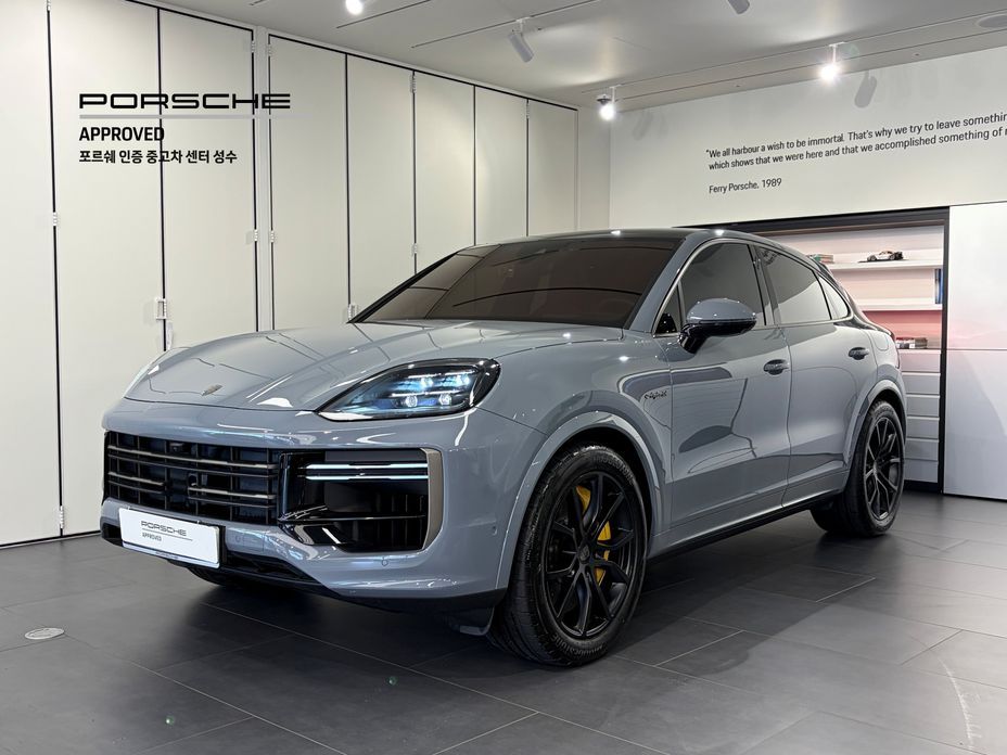 Porsche Cayenne 2025