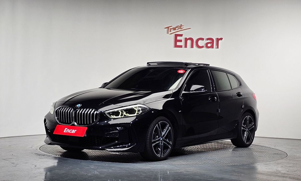 BMW 1-Series 2023