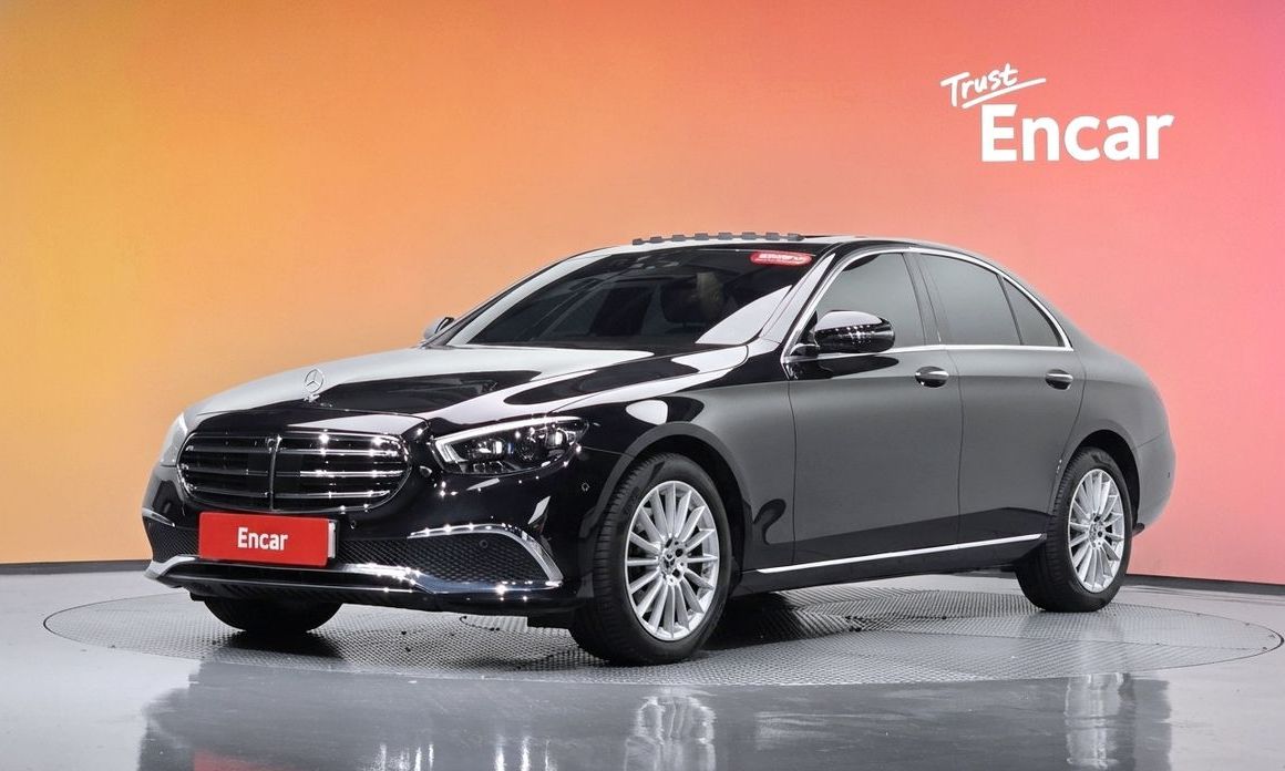 Mercedes-Benz E-Class 2023