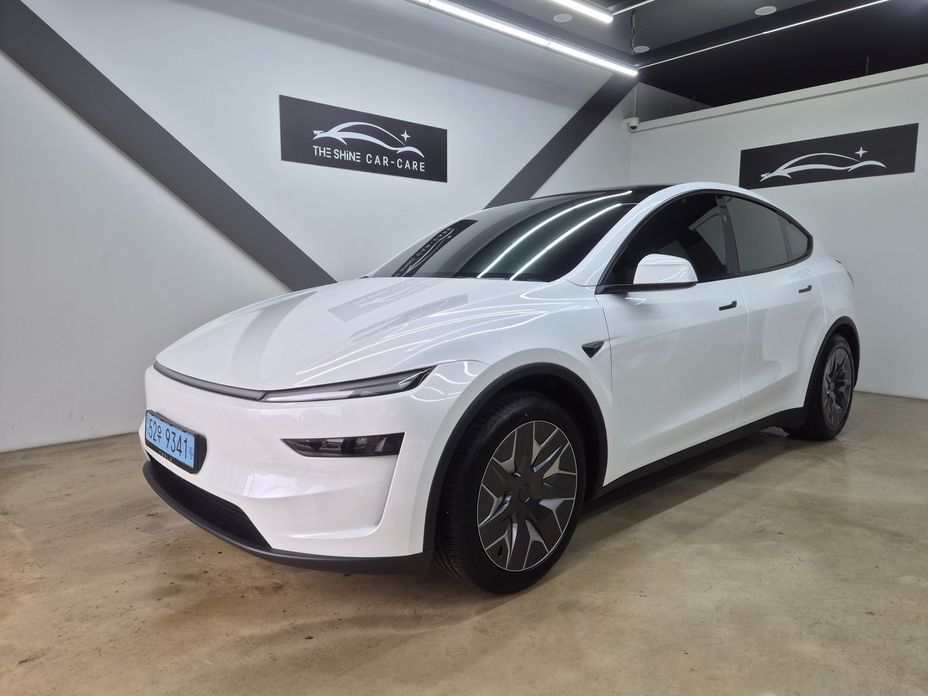 Tesla Model Y 2026