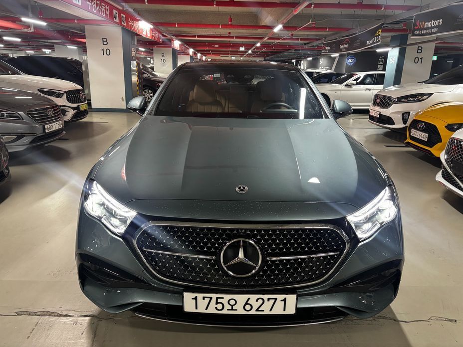Mercedes-Benz E-Class 2025