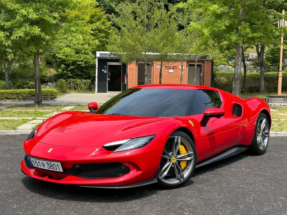 Ferrari 296 2022