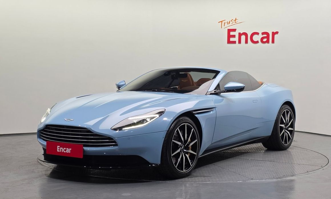 Astonmartin DB11 2022