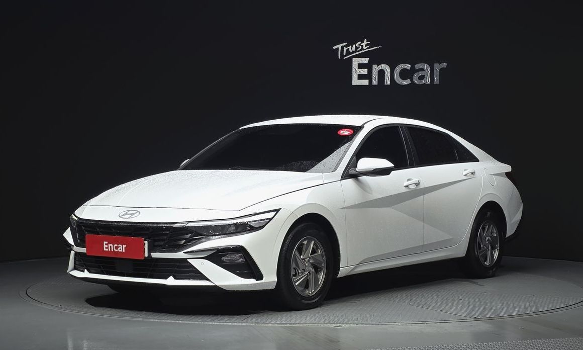 Hyundai AVANTE 2025