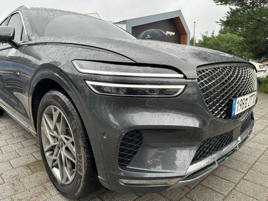 Genesis GV70 2023