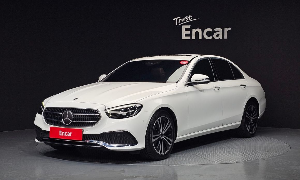 Mercedes-Benz E-Class 2021
