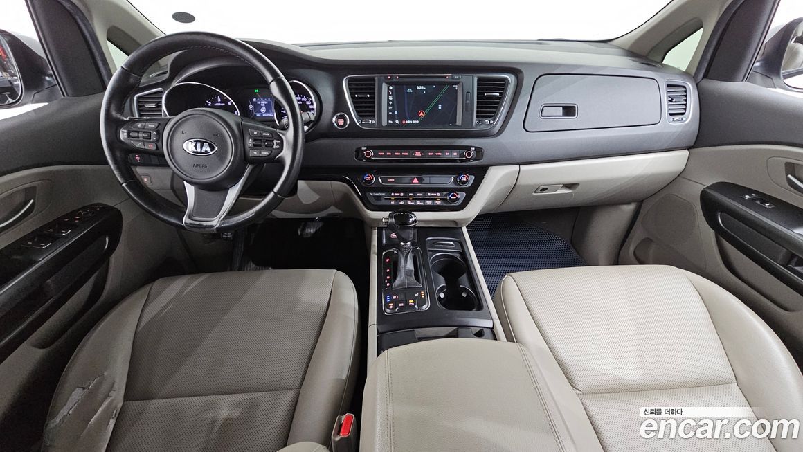 Kia Canival 2016