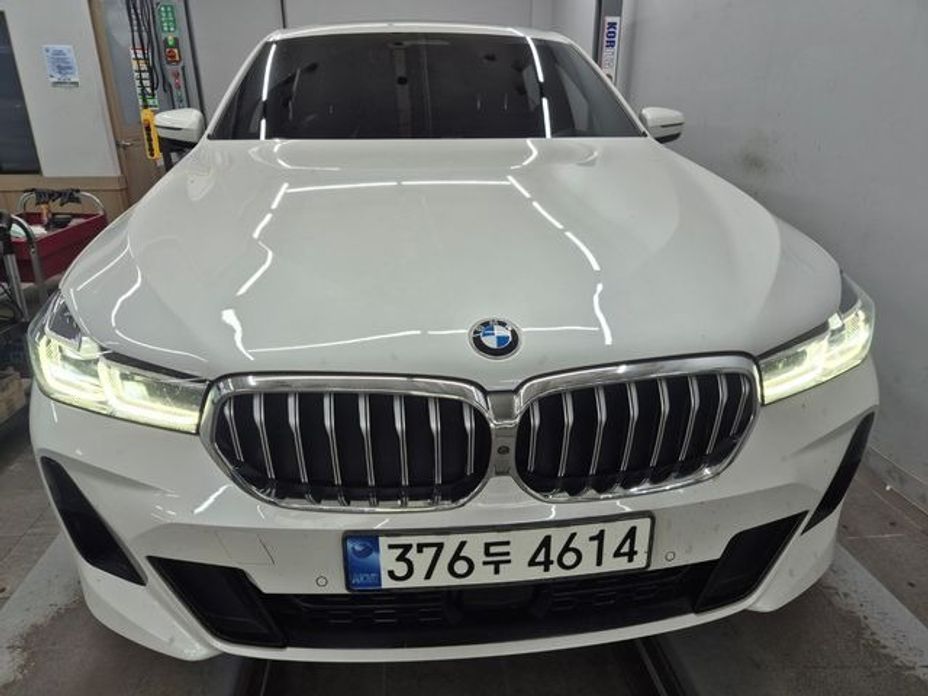 BMW Gran Turismo 2023