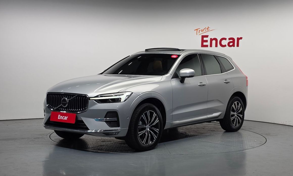 Volvo XC60 2022
